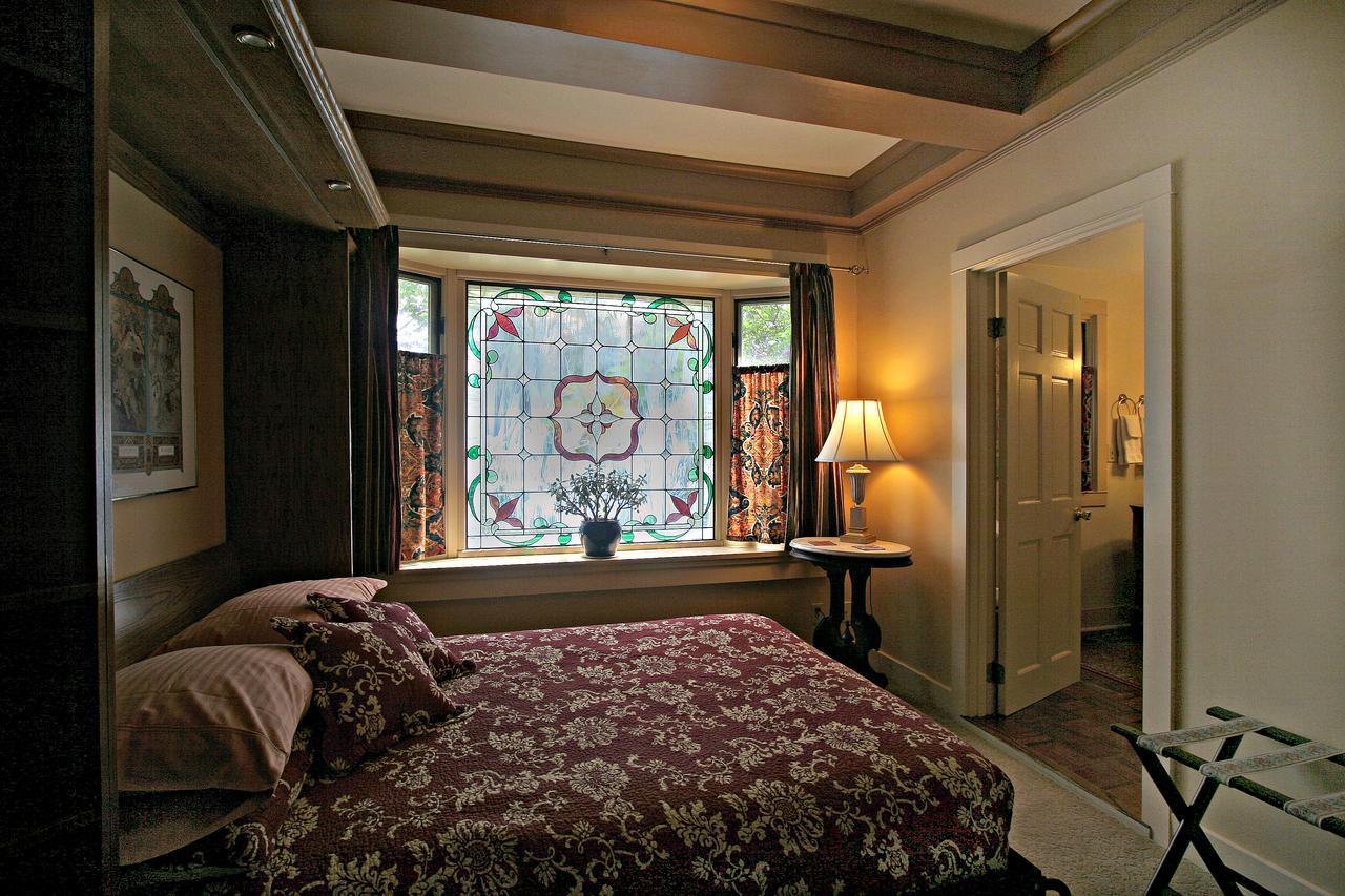 Kangaroo House Bed & Breakfast Eastsound Екстер'єр фото
