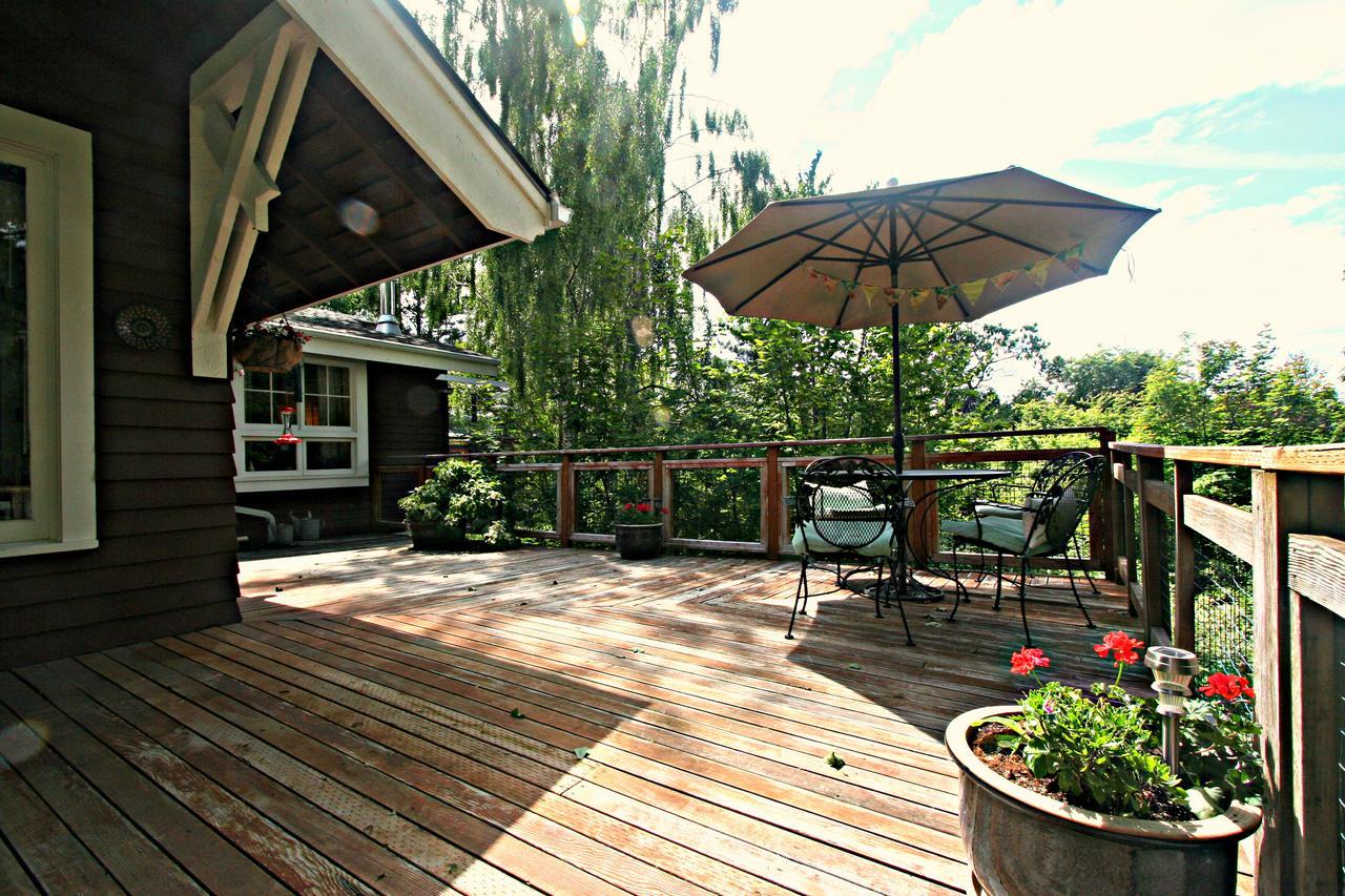 Kangaroo House Bed & Breakfast Eastsound Екстер'єр фото